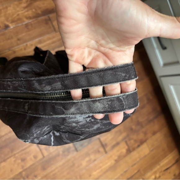 Herschel Nova Mid-Volume backpack in black marble pattern. - Picture 5 of 7